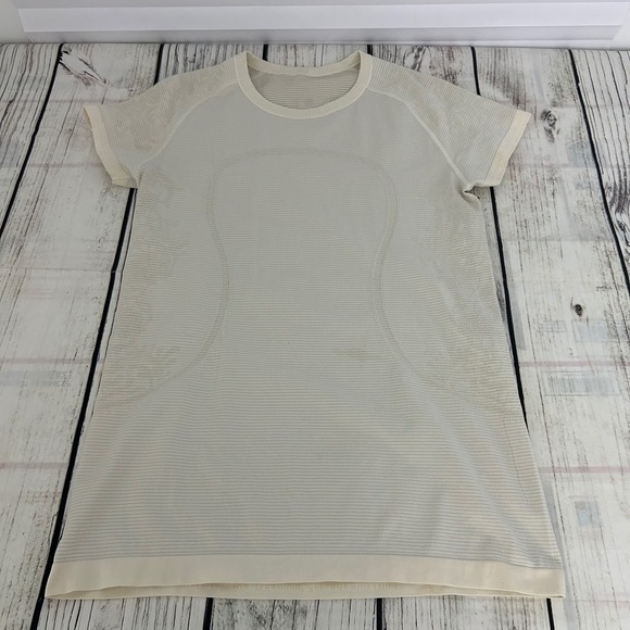 Lululemon Tops - Lululemon Swiftly Tech Short Sleeve Cream White Athletic Shirt Size 12